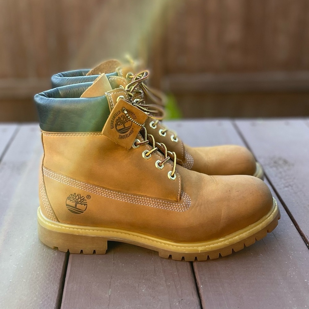 TIMBERLAND Premium 10061 6-Inch Wheat Nubuck Size 9